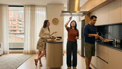 Cocina abierta en espacios pequeños: claves para que se sienta cómoda (y no un problema)